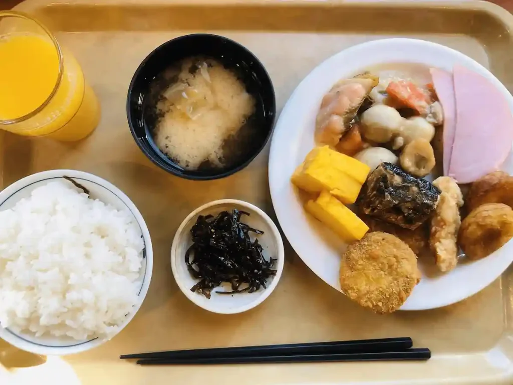 호텔 루트인 아바시리역앞 (ホテルルートイン網走駅前) 조식