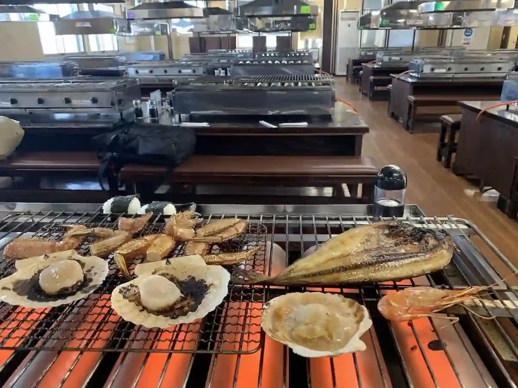 홋카이도 마루카이치수산주식회사 マルカイチ水産株式会社 몬베츠 게 요리 해산물 구이