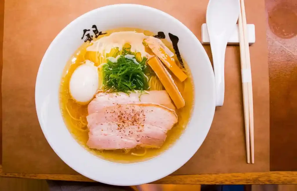 일본 라멘 종류 시오라멘 (소금라멘) 塩ラーメン